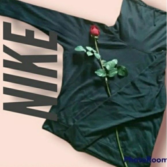 NIKE FUNNEL NECK BLACK PULLOVER LONG SLEEVE MEDIUM WOMENS MEDIUM NWOT - Picture 5 of 5